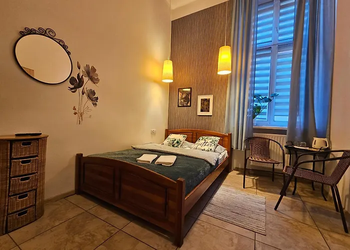 Deja Vu Hostel